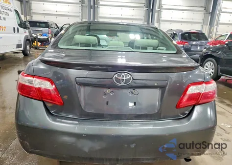 2009 Toyota Camry Base z USA, uszkodzony, nr VIN 4T4BE46K69R074654